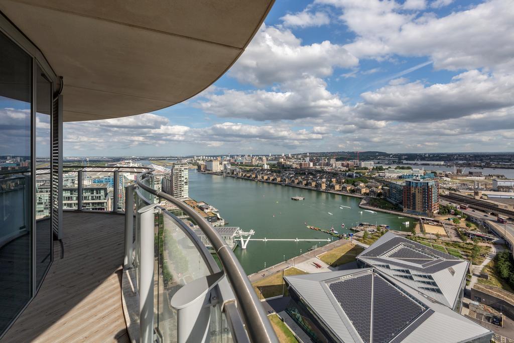 Royal Docks Penthouse Διαμέρισμα Λονδίνο Εξωτερικό φωτογραφία